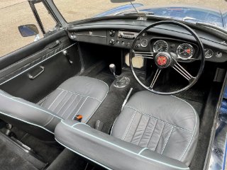 /photos/11476/bba74db5-72d3-441d-b85e-32d052a7d483_i320x240.jpg